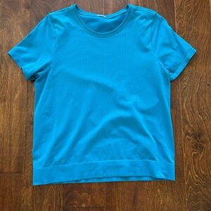 Athleta In Motion Seamless Top - Vibrant Blue - Size M